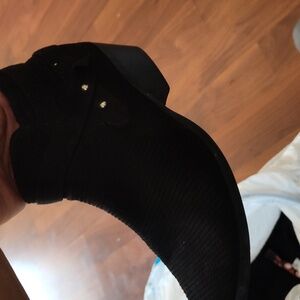 Black soda boots size  6 1/2